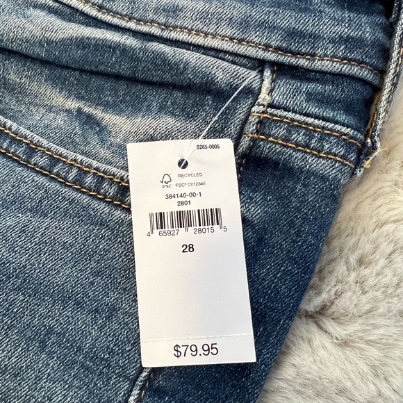 BNWT Gap size 28 true skinny jeans. - Picture 3 of 5